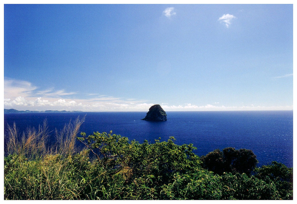 04 - Le Rocher Du Diamant.jpg